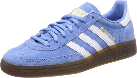 chaussure adidas spezial.